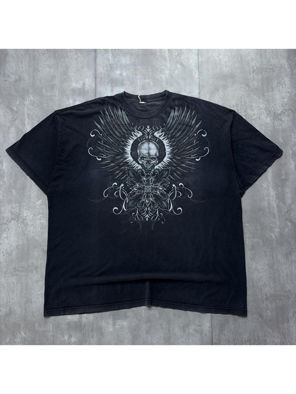 Y2K Black Skull Grunge Gothic Skater Faded T-Shirt
